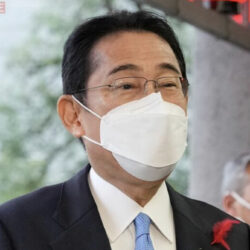 岸田首相、"無職"の長男を公邸に住まわせる｢異次元｣待遇