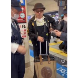【芸能】「田代まさしだということだけでこんな仕打ち受けました」品川駅で警察官に職質された動画公開